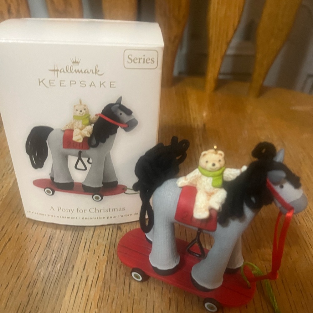Hallmark Keepsake Pony for Christmas 🎅🏻 Ornament - Red and Gray